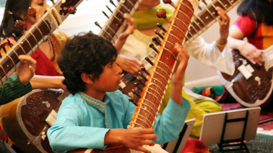  Beginner's Sitar Course - Fall 2018