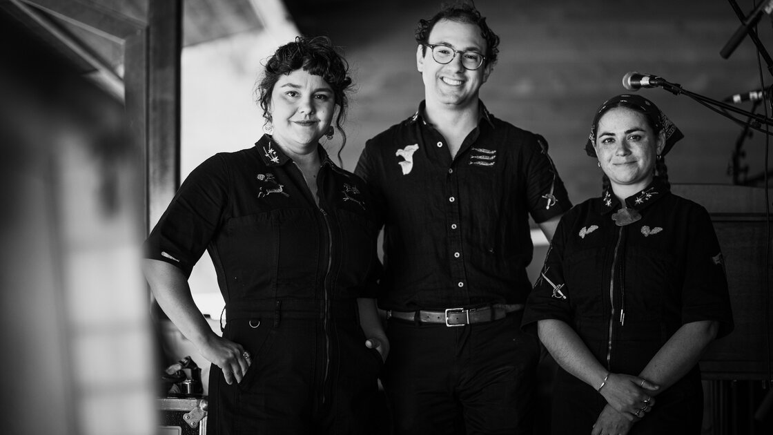 Rachel Sumner & Traveling Light